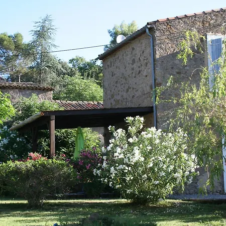 2 Ferienhaeuser Auf Dem Weingut Domaine La Grange